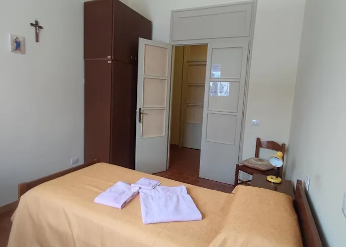 Casa Per Ferie Maria Ausiliatrice רומא